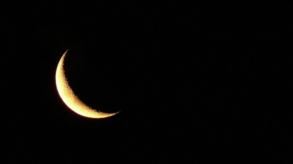 Artémis la déesse de la chasse et du croissant de lune